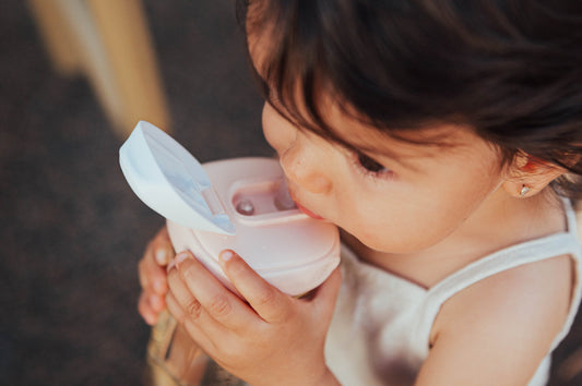 3 Helpful Tips To Teach Your Baby To Drink From A Straw - Hegen Australia